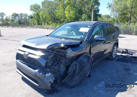 2021 Toyota Rav4 Xle Premium from USA, damaged, VIN 2T3C1RFV5MC110773